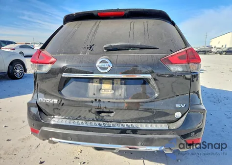 2019 Nissan Rogue S z USA, uszkodzony, nr VIN JN8AT2MT3KW501433